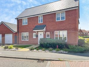 Pershore Way- click for photo gallery